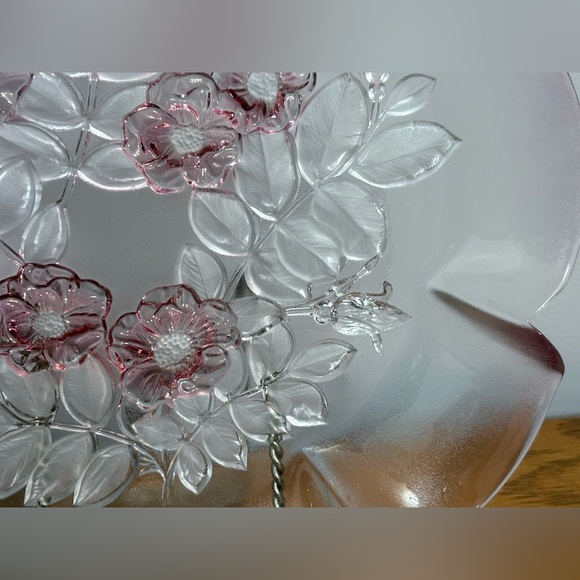 VTG Mikasa Walther Crystal Rosella Tinted/ Frosted Floral Serving Dish 12 3/4” - Picture 5 of 5